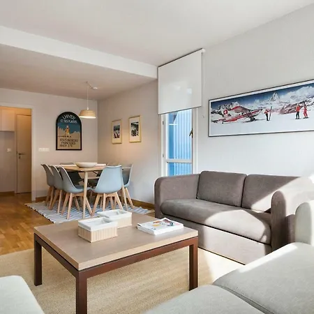 Luderna - Duplex Con Terraza Gireta Saumet 8a